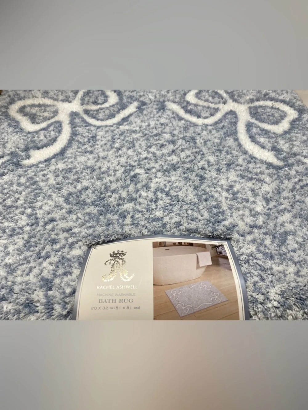 Rachel Ashwell ❤️White Bow Cozy Bath Rug 20x32”Sky Blue NWT